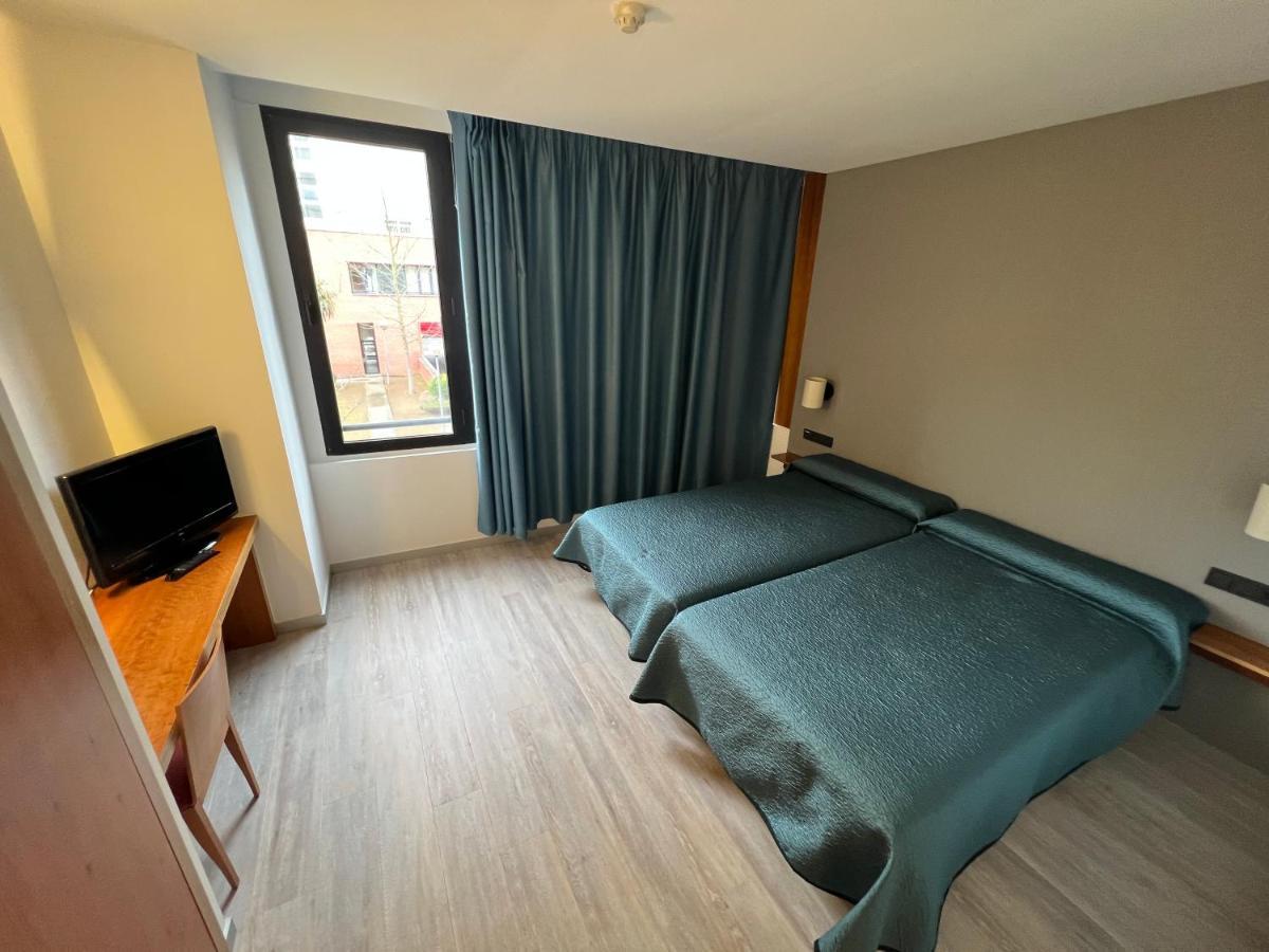 Duque De Wellington Otel Vitoria-Gasteiz Dış mekan fotoğraf