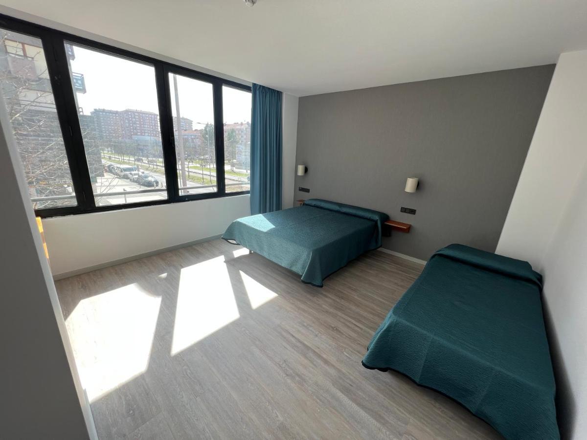 Duque De Wellington Otel Vitoria-Gasteiz Dış mekan fotoğraf