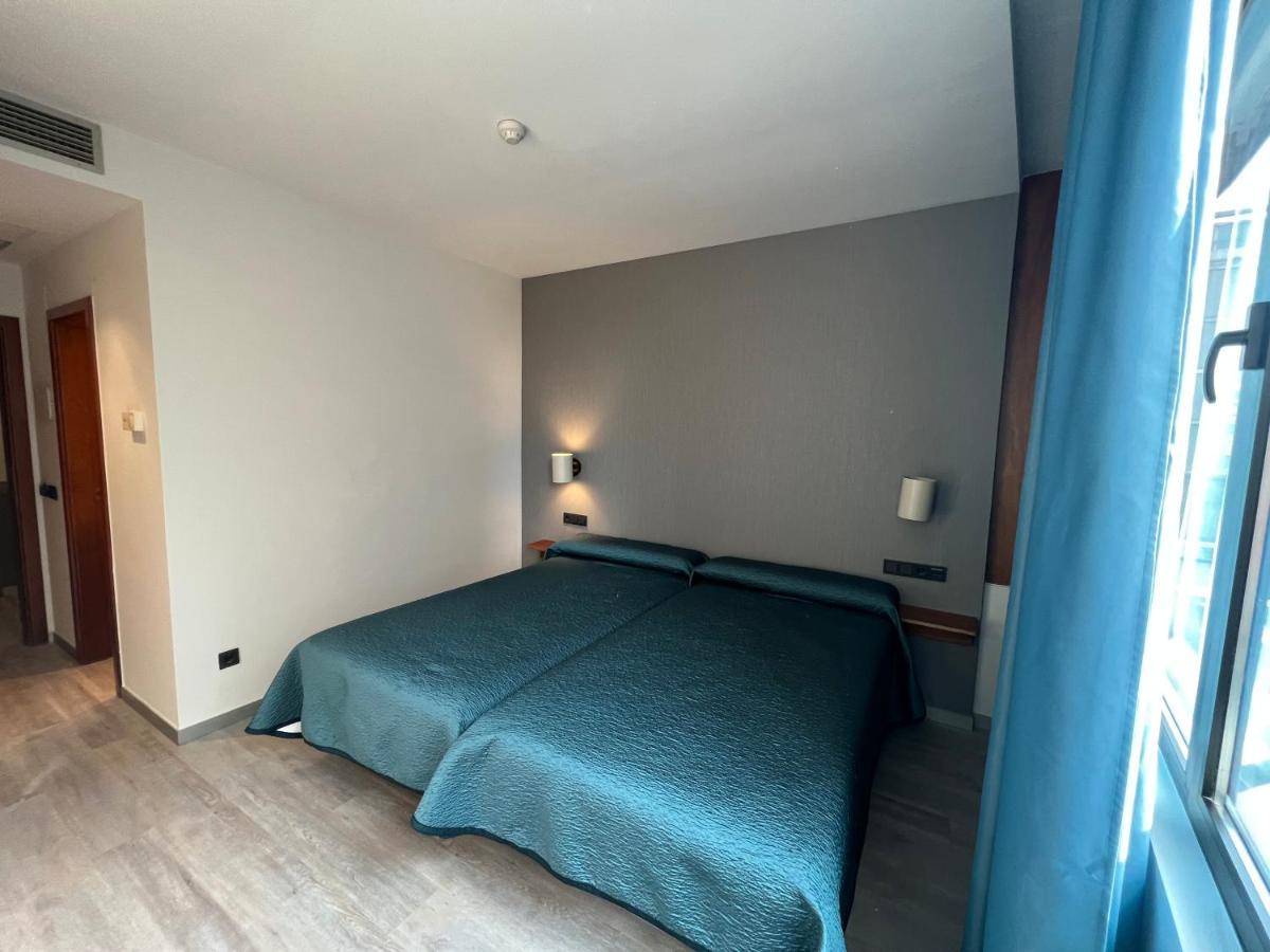 Duque De Wellington Otel Vitoria-Gasteiz Dış mekan fotoğraf