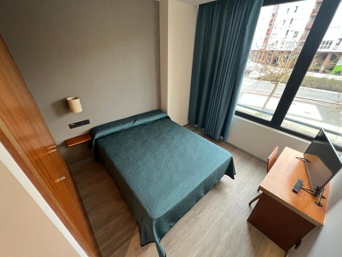 Duque De Wellington Otel Vitoria-Gasteiz Dış mekan fotoğraf