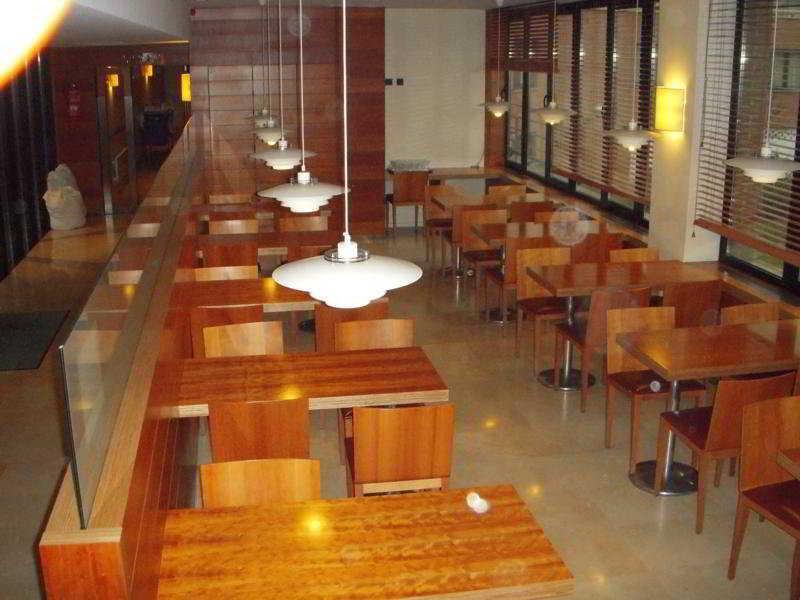 Duque De Wellington Otel Vitoria-Gasteiz Restoran fotoğraf