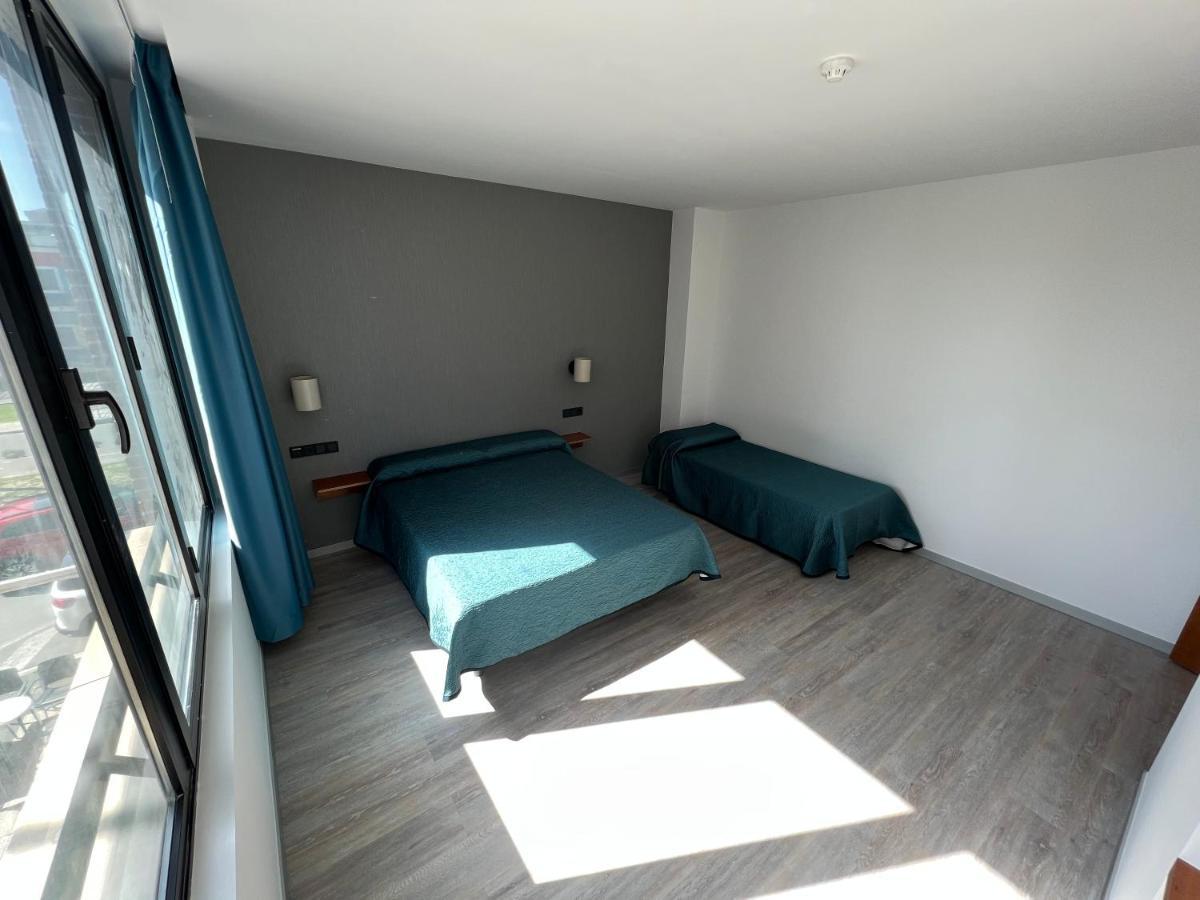 Duque De Wellington Otel Vitoria-Gasteiz Dış mekan fotoğraf