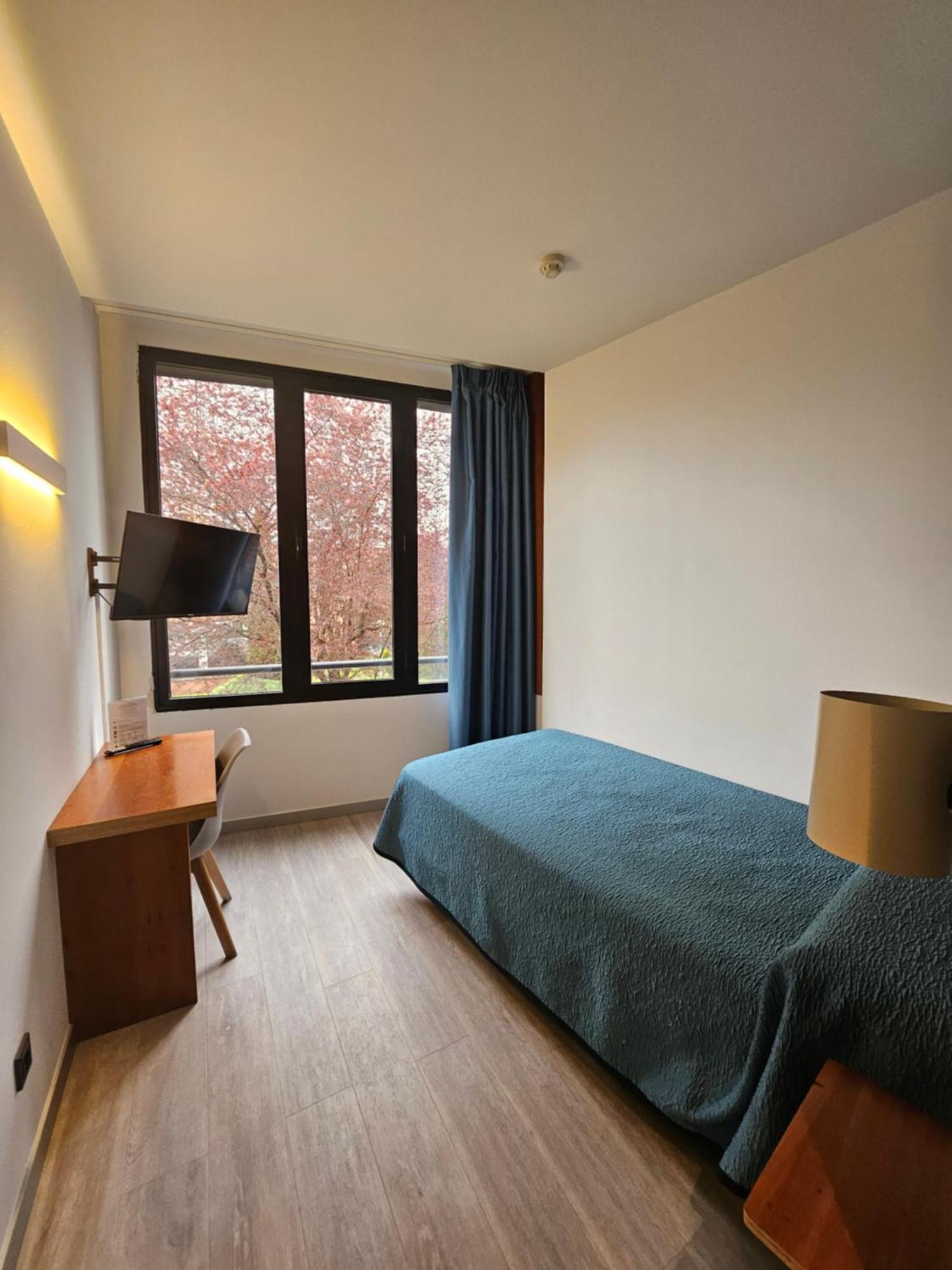 Duque De Wellington Otel Vitoria-Gasteiz Dış mekan fotoğraf